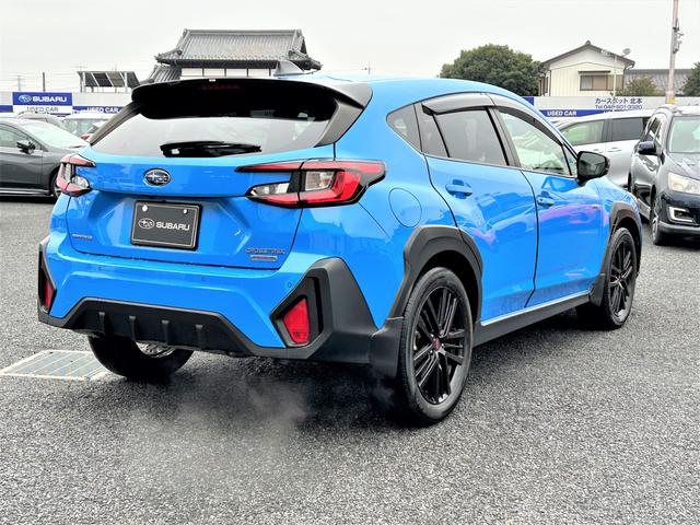 クロストレック リミテッド　サンルーフ　１１．６インチセンターモニター　大型ナビ　全周囲カメラ　ハンドルヒーター　サンルーフ　自動防眩ミラー　ドライバーモニタリングシステム　前席パワーシート　ＳＴＩアルミホイール・ルーフスポイラー　後方ソナー（2枚目）