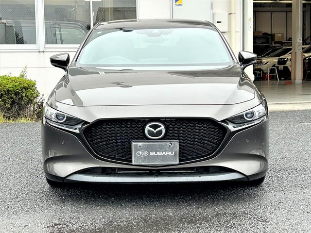 ＭＡＺＤＡ３ファストバック １５Ｓツーリング　純正ナビ　衝突被害軽減ブレーキ　純正８インチナビ　ドライバーモニタリングシステム　衝突被害軽減ブレーキ　追従クルコン　全周囲カメラ　オートハイビーム　マルチインフォメーションディスプレィ　障害物センサー　ドラレコ　ＥＴＣ（4枚目）