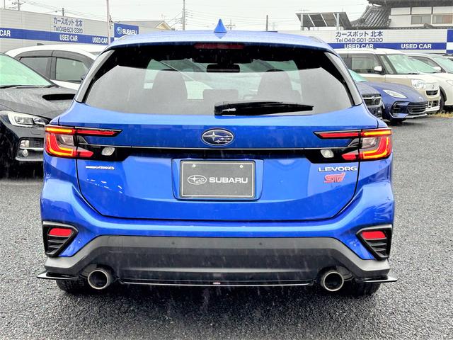 レヴォーグ ＳＴＩスポーツ　ＥＸ　ＳＴＩエアロ　電子制御サスペンション　アイサイトＸ搭載　１１．６インチ大型モニター　ドライバーモニタリングシステム　専用本革シート　パワーリヤゲート　ステアリング連動ヘッドライト　フロント・サイド・バックカメラ　ＥＴＣ２．０（5枚目）