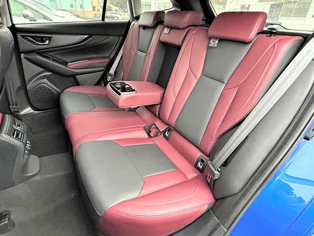 レヴォーグ ＳＴＩスポーツ　ＥＸ　ＳＴＩエアロ　電子制御サスペンション　アイサイトＸ搭載　１１．６インチ大型モニター　ドライバーモニタリングシステム　専用本革シート　パワーリヤゲート　ステアリング連動ヘッドライト　フロント・サイド・バックカメラ　ＥＴＣ２．０（31枚目）