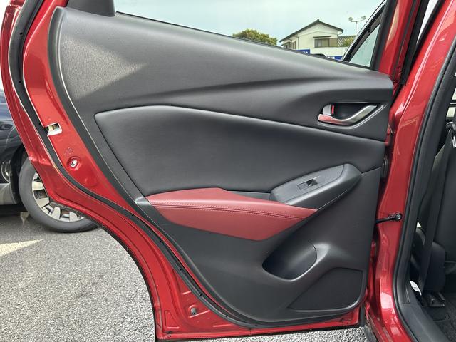 CX-3 XD ツーリング マツダコネクトナビ マツダコネクトナビ ハイビームアシスト アクティブドライビングシステム オートクルーズコントロール ブラインドスポットモニター 18インチアルミホイール 純正ビルトインETC(39枚目)