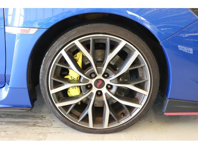 WRX STI STI タイプS 6MT レカロシート STIフルエアロ ナビ バックカメラ サイドカメラ フロントカメラ ETC STIフルエアロ 大型リヤスポイラー レカロシート ブレンボ製ブレーキ アドバンスドセーフティパッケージ(7枚目)