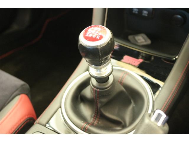 WRX STI STI タイプS 6MT レカロシート STIフルエアロ ナビ バックカメラ サイドカメラ フロントカメラ ETC STIフルエアロ 大型リヤスポイラー レカロシート ブレンボ製ブレーキ アドバンスドセーフティパッケージ(18枚目)