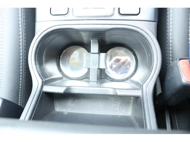 フォレスター プレミアム　ナビ　ＦＳＲカメラ　ＥＴＣ２．０　セーフティ＋　ドラレコ前後　前席パワーシート　シートヒータ　ステアリングヒータ　Ｒソナー　ＬＥＤヘッドライト　スマートリヤビューミラー　スマートキー　プッシュスタート　ブラインドスポット　ＡＶＨ　ＳＲＨ　Ｘモード（32枚目）