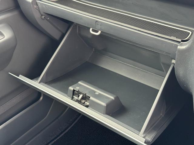 ジムニー ＸＣ　禁煙車　８型　５ＭＴ　ナビ　前後ドラレコ　社外１６インチ　ヘッドライトＬＥＤバルブ変更済（62枚目）