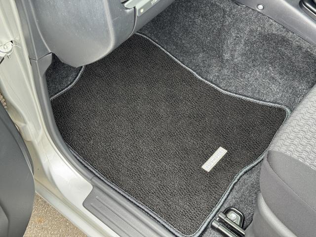 ジムニー ＸＣ　禁煙車　８型　５ＭＴ　ナビ　前後ドラレコ　社外１６インチ　ヘッドライトＬＥＤバルブ変更済（65枚目）