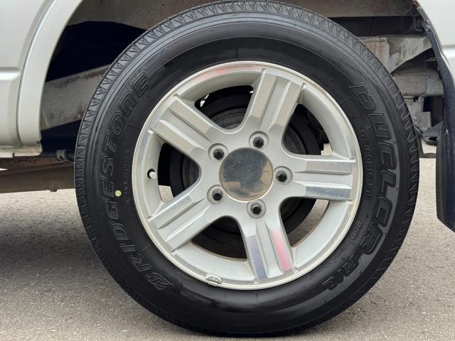 ジムニー ＸＣ　禁煙車　８型　５ＭＴ　ナビ　前後ドラレコ　社外１６インチ　ヘッドライトＬＥＤバルブ変更済（69枚目）