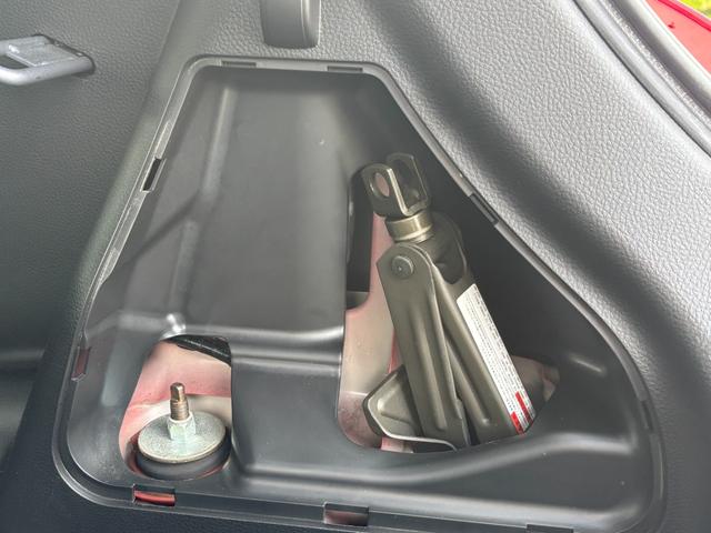 スイフトスポーツ ベースグレード ベースグレード(5名) 1オーナー禁煙車 1型 6速MT ディスチャージヘッドランプ装着車 イクリプスナビAVN-Z02i バックカメラ コムテック前後ドラレコ ETC(71枚目)