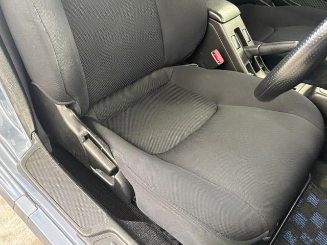 コペン アクティブトップ 4AT HDDナビ 地デジ HIDヘッドライト 15インチWORKアルミ 2023年タイヤ(16枚目)