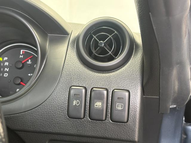 コペン アクティブトップ 4AT HDDナビ 地デジ HIDヘッドライト 15インチWORKアルミ 2023年タイヤ(17枚目)