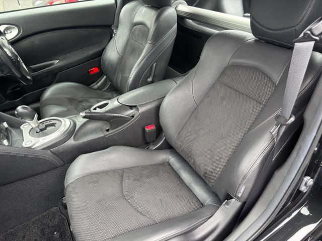 フェアレディZ バージョンT 7AT カーウイングスナビ 2022年地図更新 バックカメラ ETC スマートキー×2 HID BOSEサウンド 純正AW18インチ ヨコハマタイヤ2019年 2015年〜2023年整備記録簿有(20枚目)