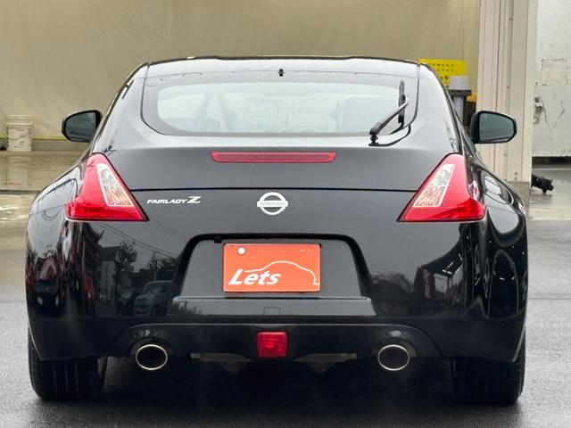 フェアレディZ バージョンT 7AT カーウイングスナビ 2022年地図更新 バックカメラ ETC スマートキー×2 HID BOSEサウンド 純正AW18インチ ヨコハマタイヤ2019年 2015年〜2023年整備記録簿有(32枚目)