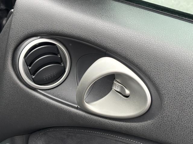 フェアレディZ バージョンT 7AT カーウイングスナビ 2022年地図更新 バックカメラ ETC スマートキー×2 HID BOSEサウンド 純正AW18インチ ヨコハマタイヤ2019年 2015年〜2023年整備記録簿有(59枚目)