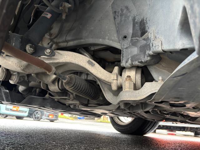 フェアレディZ バージョンT 7AT カーウイングスナビ 2022年地図更新 バックカメラ ETC スマートキー×2 HID BOSEサウンド 純正AW18インチ ヨコハマタイヤ2019年 2015年〜2023年整備記録簿有(75枚目)