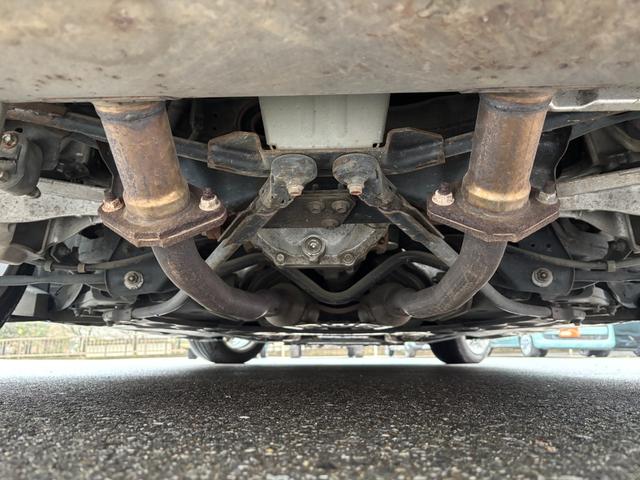 フェアレディZ バージョンT 7AT カーウイングスナビ 2022年地図更新 バックカメラ ETC スマートキー×2 HID BOSEサウンド 純正AW18インチ ヨコハマタイヤ2019年 2015年〜2023年整備記録簿有(79枚目)