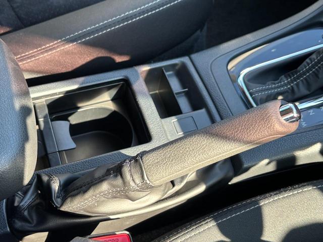 インプレッサスポーツ 2.0iアイサイト プラウドエディション 禁煙車 4WD PanasonicナビCN-RS02D バックカメラ 前後ドラレコ ETC2.0 パワーコンセント LEDアクセサリーライナー ルーフスポイラー 純正AW16インチ(15枚目)