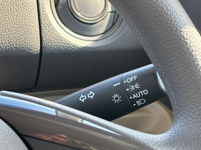 Ｎ－ＢＯＸ Ｇ・Ｌホンダセンシング　禁煙車　ホンダセンシング　ナビ装着用スペシャルＰＫＧ＋ＥＴＣ　両側スライド片側電動ドア　ケンウッドナビＭＤＶ－Ｄ３０５　前ドラレコ　ＬＥＤライト　スマートキー×２（8枚目）
