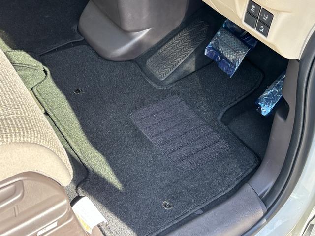 Ｎ－ＢＯＸ Ｇ・Ｌホンダセンシング　禁煙車　ホンダセンシング　ナビ装着用スペシャルＰＫＧ＋ＥＴＣ　両側スライド片側電動ドア　ケンウッドナビＭＤＶ－Ｄ３０５　前ドラレコ　ＬＥＤライト　スマートキー×２（17枚目）