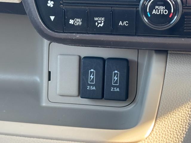 Ｎ－ＢＯＸ Ｇ・Ｌホンダセンシング　禁煙車　ホンダセンシング　ナビ装着用スペシャルＰＫＧ＋ＥＴＣ　両側スライド片側電動ドア　ケンウッドナビＭＤＶ－Ｄ３０５　前ドラレコ　ＬＥＤライト　スマートキー×２（64枚目）