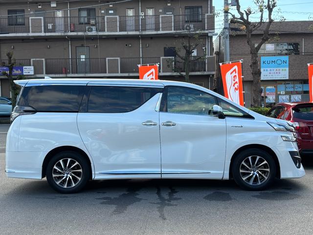 ヴェルファイアハイブリッド エグゼクティブラウンジ　１オーナー禁煙車　純正９型ナビ　ツインムーンルーフ　全方位モニター　１２．１型フリップダウンモニター　ＢＯＳＥサウンド　ドラレコ　ＥＴＣ２．０　モデリスタエアロ　両側パワスラ　純正ＡＷ１７インチ（36枚目）