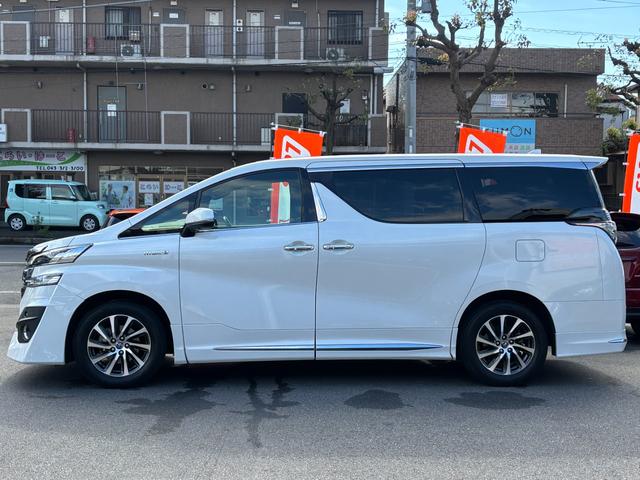 ヴェルファイアハイブリッド エグゼクティブラウンジ　１オーナー禁煙車　純正９型ナビ　ツインムーンルーフ　全方位モニター　１２．１型フリップダウンモニター　ＢＯＳＥサウンド　ドラレコ　ＥＴＣ２．０　モデリスタエアロ　両側パワスラ　純正ＡＷ１７インチ（37枚目）