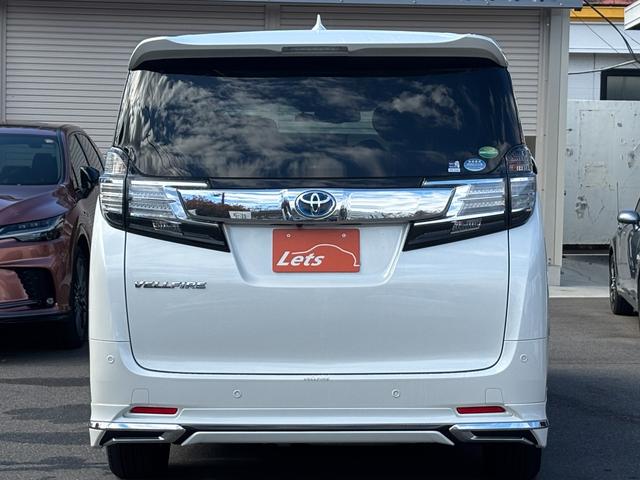ヴェルファイアハイブリッド エグゼクティブラウンジ　１オーナー禁煙車　純正９型ナビ　ツインムーンルーフ　全方位モニター　１２．１型フリップダウンモニター　ＢＯＳＥサウンド　ドラレコ　ＥＴＣ２．０　モデリスタエアロ　両側パワスラ　純正ＡＷ１７インチ（38枚目）