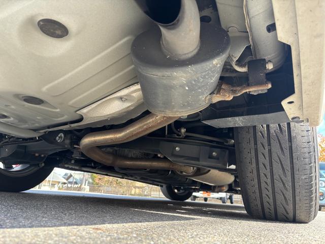 ヴェルファイアハイブリッド エグゼクティブラウンジ　１オーナー禁煙車　純正９型ナビ　ツインムーンルーフ　全方位モニター　１２．１型フリップダウンモニター　ＢＯＳＥサウンド　ドラレコ　ＥＴＣ２．０　モデリスタエアロ　両側パワスラ　純正ＡＷ１７インチ（80枚目）