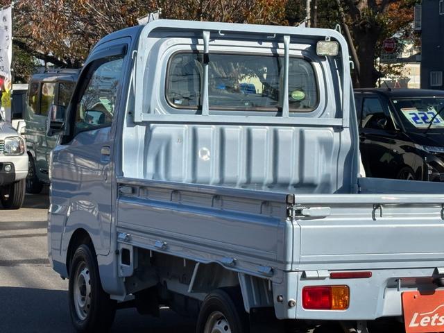 ハイゼットトラック スタンダード　農用スペシャル　５ＭＴ　４ＷＤ　３方開　取説記録簿付　荷台作業灯（31枚目）