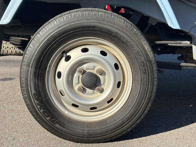 ハイゼットトラック スタンダード　農用スペシャル　５ＭＴ　４ＷＤ　３方開　取説記録簿付　荷台作業灯（50枚目）