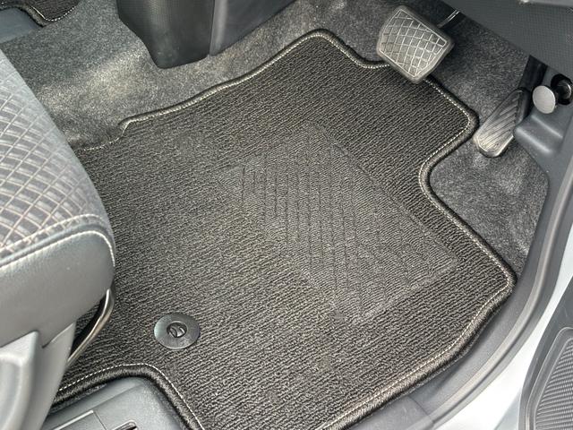 タント カスタムＸスタイルセレクション　禁煙車　スマアシ　新品ケンウッドナビＭＤＶ－Ｄ６１２Ｗ　バックカメラ　前後ドラレコ　両側パワスラ　ミラクルオープンドア　　ステアリングスイッチ　イルミネーションＰ　運／助シートヒータ　純ＡＷ１４インチ（14枚目）