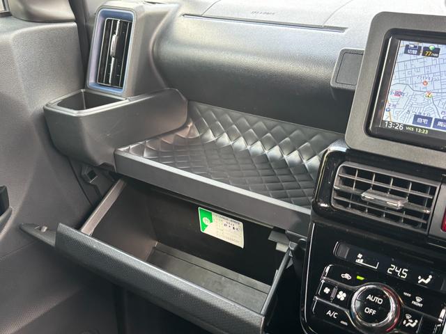 タント カスタムＸスタイルセレクション　禁煙車　スマアシ　新品ケンウッドナビＭＤＶ－Ｄ６１２Ｗ　バックカメラ　前後ドラレコ　両側パワスラ　ミラクルオープンドア　　ステアリングスイッチ　イルミネーションＰ　運／助シートヒータ　純ＡＷ１４インチ（16枚目）