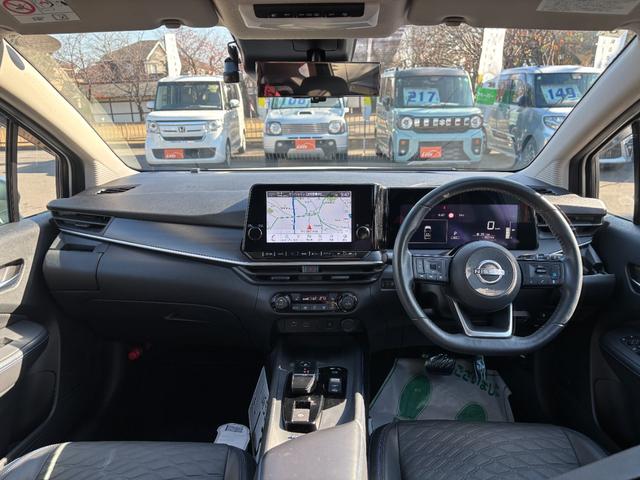 ノート オーテック　クロスオーバー　１オーナー禁煙車　純正９型ナビ　全方位モニター　寒冷地仕様　プロパイロット　デジタルインナーミラー　ＨＤＭＩ　ＥＴＣ２．０　前後ドラレコ　シート／ステアリングヒーター　純１６インチＡＷ　新車保証継承（4枚目）