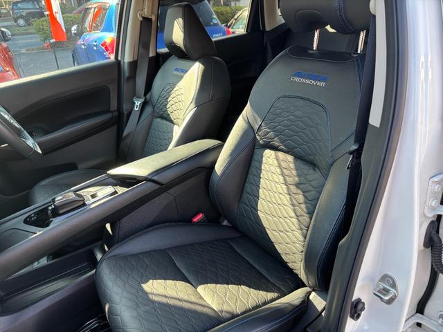 ノート オーテック　クロスオーバー　１オーナー禁煙車　純正９型ナビ　全方位モニター　寒冷地仕様　プロパイロット　デジタルインナーミラー　ＨＤＭＩ　ＥＴＣ２．０　前後ドラレコ　シート／ステアリングヒーター　純１６インチＡＷ　新車保証継承（20枚目）