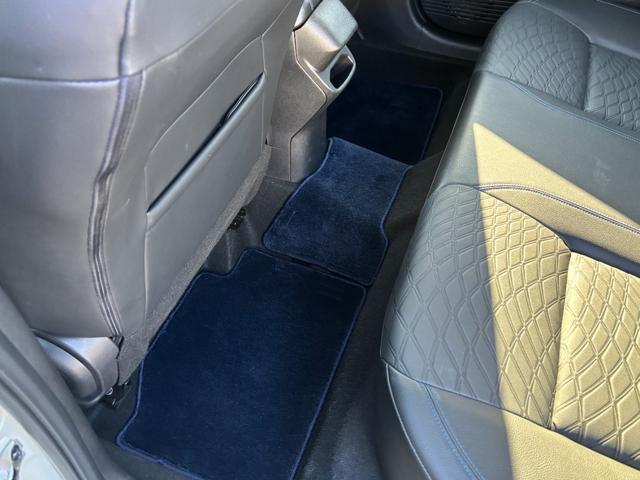 ノート オーテック　クロスオーバー　１オーナー禁煙車　純正９型ナビ　全方位モニター　寒冷地仕様　プロパイロット　デジタルインナーミラー　ＨＤＭＩ　ＥＴＣ２．０　前後ドラレコ　シート／ステアリングヒーター　純１６インチＡＷ　新車保証継承（24枚目）