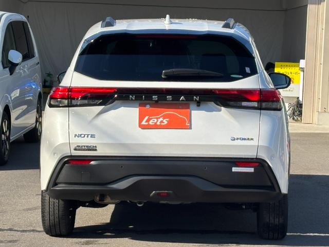 ノート オーテック　クロスオーバー　１オーナー禁煙車　純正９型ナビ　全方位モニター　寒冷地仕様　プロパイロット　デジタルインナーミラー　ＨＤＭＩ　ＥＴＣ２．０　前後ドラレコ　シート／ステアリングヒーター　純１６インチＡＷ　新車保証継承（35枚目）