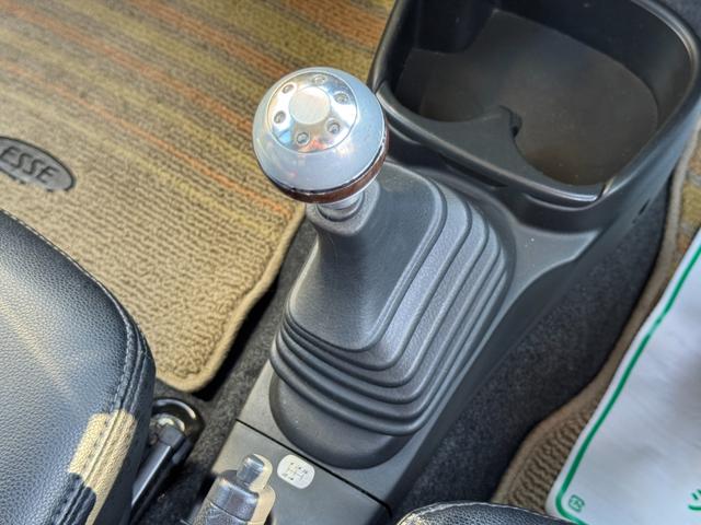 エッセ D 5MT車 AISIN製未使用品クラッチディスク/カバー付 パナソニックフルセグナビ ETC 15インチAW 2019年タイヤ 社外LEDバルブ ダウンサス(12枚目)