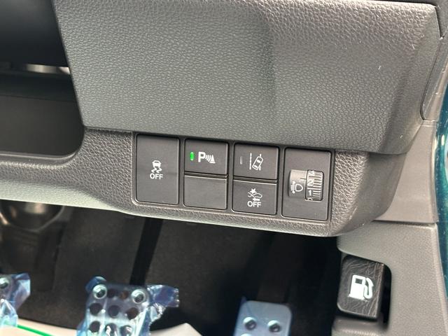 N-ONE RS 1オーナー禁煙 6速MT 純正9型プレミアムインターナビ 前/車内/後ドラレコ ETC2.0 ハイグレードスピーカ 純OPサスペンション(10mmダウン) SEEKER製マフラー ユピテルレーダー探知(66枚目)