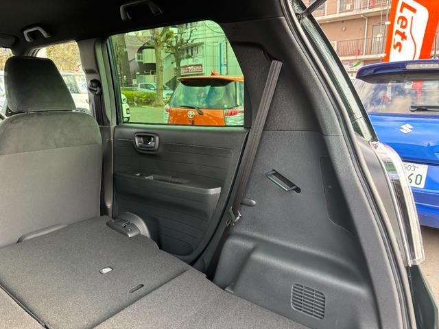 N-ONE RS 1オーナー禁煙 6速MT 純正9型プレミアムインターナビ 前/車内/後ドラレコ ETC2.0 ハイグレードスピーカ 純OPサスペンション(10mmダウン) SEEKER製マフラー ユピテルレーダー探知(68枚目)