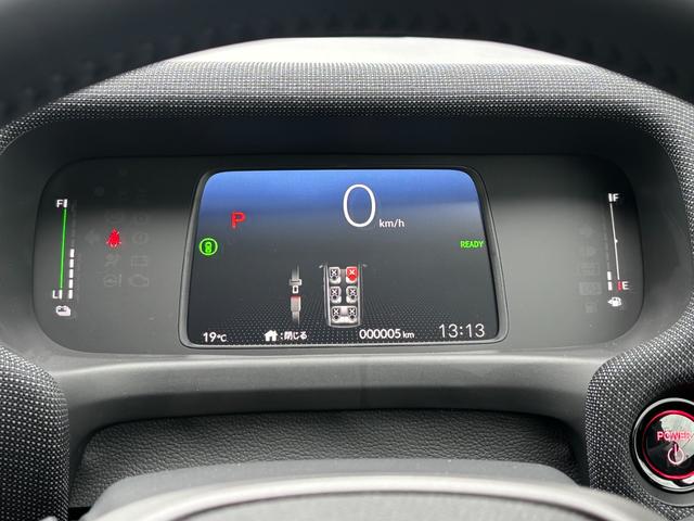 フリード ｅ：ＨＥＶエアー　ＥＸ　登録済未使用車　３列６人　ホンダセンシング　１１．４インチナビ２４７ＶＦＬＩ　全方位モニタ　ナビ連動ＥＴＣ２．０　前後ドラレコＤＲＣ２ＣＡＭセット　両側パワスラ　フレッシュキーパー施工済　新車保証継承（10枚目）