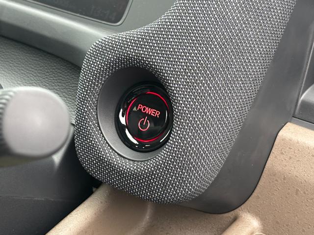 フリード ｅ：ＨＥＶエアー　ＥＸ　登録済未使用車　３列６人　ホンダセンシング　１１．４インチナビ２４７ＶＦＬＩ　全方位モニタ　ナビ連動ＥＴＣ２．０　前後ドラレコＤＲＣ２ＣＡＭセット　両側パワスラ　フレッシュキーパー施工済　新車保証継承（62枚目）