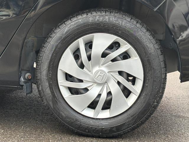 フィット １３Ｇ・Ｆパッケージ　１オーナー禁煙車　Ｆパッケージ　フルセグナビＡＶＩＣ－ＲＺ０７　Ｂｌｕｅｔｏｏｔｈ／ＣＤ／ＤＶＤ　バックカメラ　ＥＴＣ　スマートキー×２（68枚目）