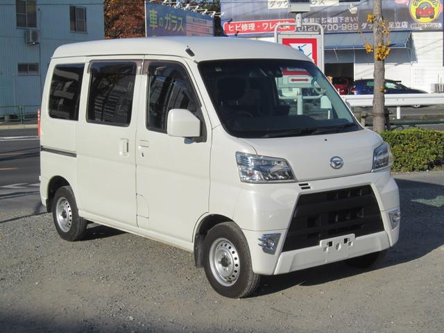 ハイゼットカーゴ クルーズターボＳＡＩＩＩ　エアコン　パワステ　パワーウインドウ　Ｗエアーバッグ　キーレス　ＡＢＳ　ＴＲＣ　ＨＤＤナビ　フルセグＴＶ　電格ミラー　ＥＴＣ　ＣＤ　ＤＶＤ　Ｂｌｕｅｔｏｏｔｈ　アイドリングストップ　記録簿　取説（3枚目）