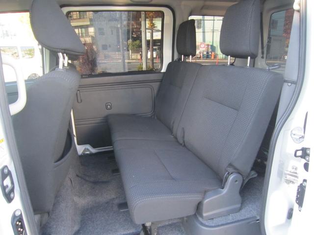ハイゼットカーゴ クルーズターボＳＡＩＩＩ　エアコン　パワステ　パワーウインドウ　Ｗエアーバッグ　キーレス　ＡＢＳ　ＴＲＣ　ＨＤＤナビ　フルセグＴＶ　電格ミラー　ＥＴＣ　ＣＤ　ＤＶＤ　Ｂｌｕｅｔｏｏｔｈ　アイドリングストップ　記録簿　取説（12枚目）