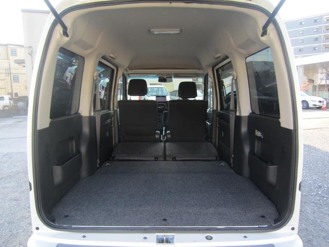 ハイゼットカーゴ クルーズターボＳＡＩＩＩ　エアコン　パワステ　パワーウインドウ　Ｗエアーバッグ　キーレス　ＡＢＳ　ＴＲＣ　ＨＤＤナビ　フルセグＴＶ　電格ミラー　ＥＴＣ　ＣＤ　ＤＶＤ　Ｂｌｕｅｔｏｏｔｈ　アイドリングストップ　記録簿　取説（15枚目）