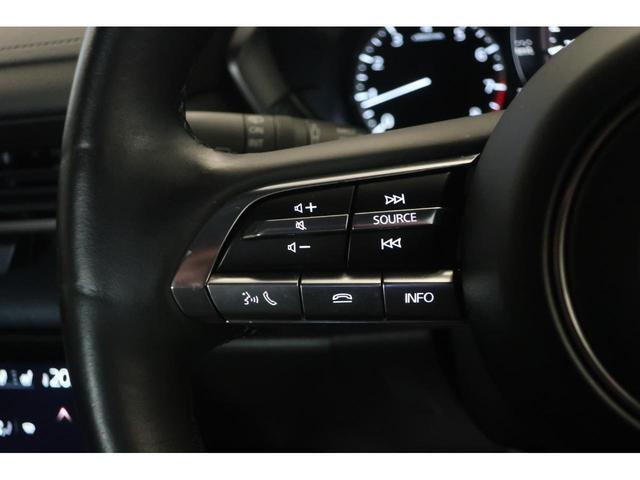 ２．０　４ＷＤ　モダンコンフィデンス　３６０°ビューモニター　前後ドライブレコーダー　ＥＴＣ　ＡｐｐｌｅＣａｒＰｌａｙ／ＡｎｄｒｏｉｄＡｕｔｏ　パワーシート　スカッフプレート　ＢＳＭ　１８インチ純正アルミホイール(27枚目)