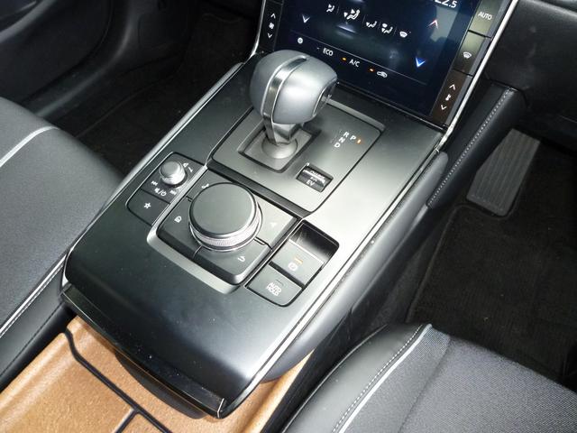 ＭＸ－３０ロータリーＥＶ ナチュラル　モノトーン　ｅ－ＳＫＹＡＣＴＩＶ　Ｒ－ＥＶ　弊社デモアップ　ＢＯＳＥスピーカー　シートヒーター　ＡｐｐｌｅＣａｒＰｌａｙ／ＡｎｄｒｏｉｄＡｕｔｏ　レーダークルーズ　パワーシート　３６０度カメラ　１８インチ純正ＡＷ（18枚目）