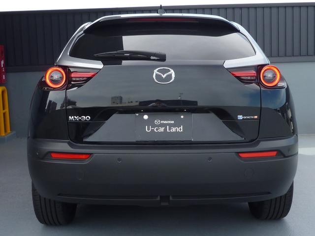 ＭＸ－３０ロータリーＥＶ ナチュラル　モノトーン　ｅ－ＳＫＹＡＣＴＩＶ　Ｒ－ＥＶ　弊社デモアップ　ＢＯＳＥスピーカー　シートヒーター　ＡｐｐｌｅＣａｒＰｌａｙ／ＡｎｄｒｏｉｄＡｕｔｏ　レーダークルーズ　パワーシート　３６０度カメラ　１８インチ純正ＡＷ（76枚目）