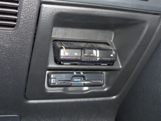 MX-30 2.0 4WD BOSE/前後ドラレコ/シートヒータ-/クルーズ レーダーブレーキ スマキー AWD Etc 盗難防止装置 360°カメラ ACC ナビTV Sヒーター PWシート DSC ABS Bカメラ エアコン(13枚目)