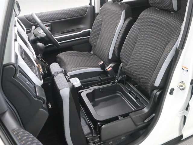 フレアクロスオーバー ６６０　ハイブリッド　ＸＳ　シートヒーター／クルーズ／ＥＴＣ／フォグランプ　禁煙　イモビライザー　ＬＥＤ　レーダークルーズ　シートヒータ　記録簿　ｉ－ｓｔｏｐ　ＡＣ　スマートキー　ＥＴＣ　ＥＳＣ　Ｗエアバッグ　キーレスエントリー（17枚目）