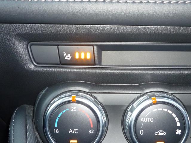 デミオ １．３　１３Ｓ　ツーリング　運転席助手席シートヒーター　ヘッドアップＤ　純正アームレスト　ＥＴＣ　ＣＤ／ＤＶＤプレーヤー　フルセグ　ＵＳＢ　ＩＳＯＦＩＸ　トノカバー　ＬＥＤヘッドライト　キーレス　１５インチ純正アルミホイール（14枚目）